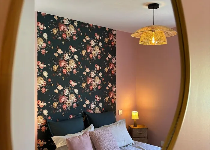 Maison Conviviale Avec Terrasse Privée à - Fr-1-589-800